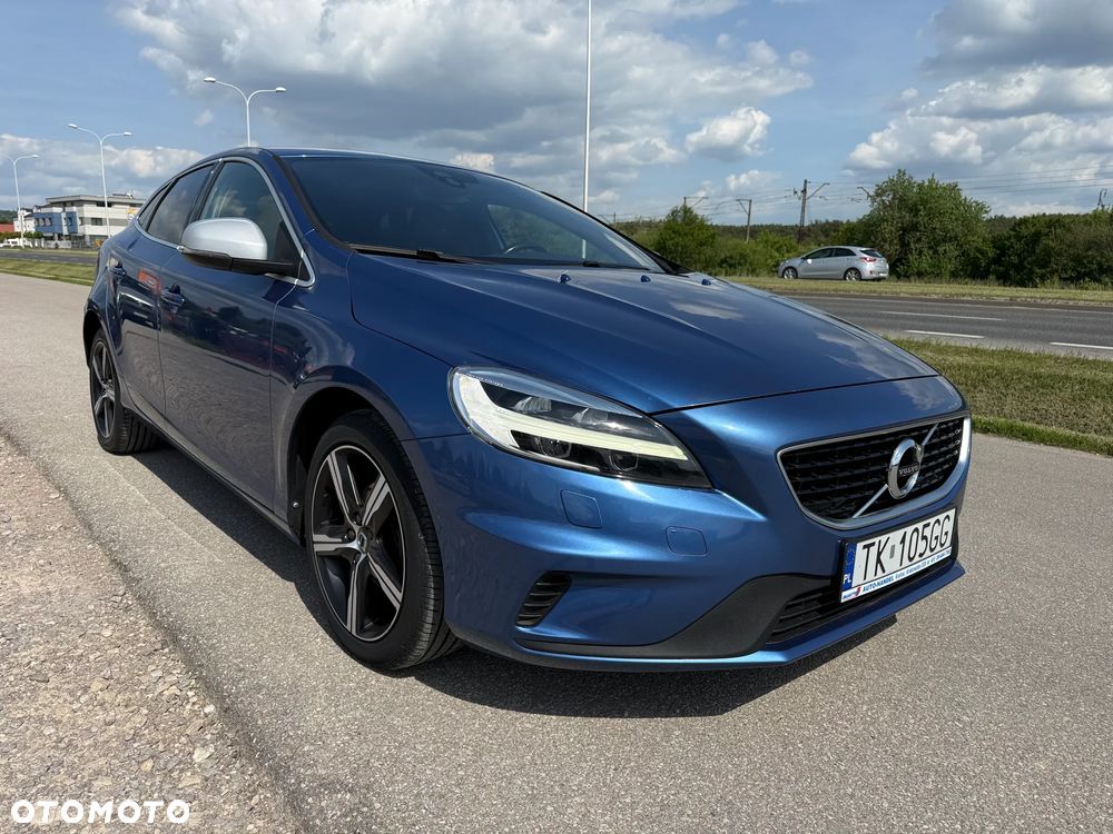 Volvo V40 D2 Drive-E R-Design Momentum - 4