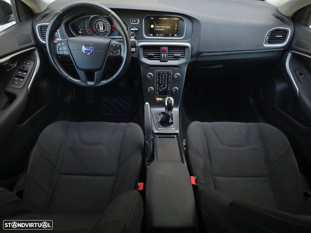 Volvo V40 Cross Country 1.6 D2 Summum - 42