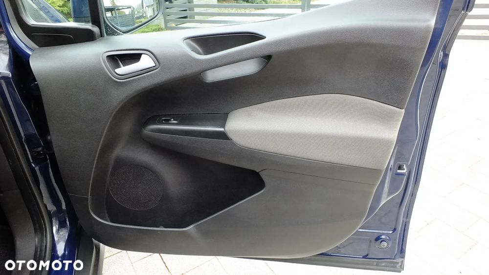 Ford Tourneo Courier 1.0 EcoBoost Trend - 21