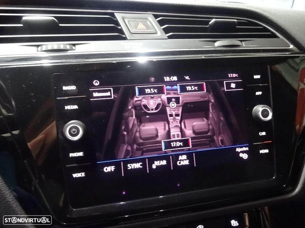 VW Touran 2.0 TDI Highline DSG - 25