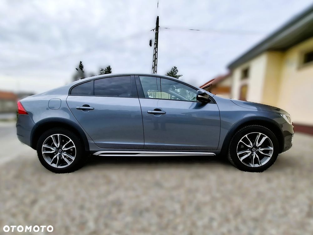 Volvo S60 Cross Country D4 Drive-E Momentum - 6
