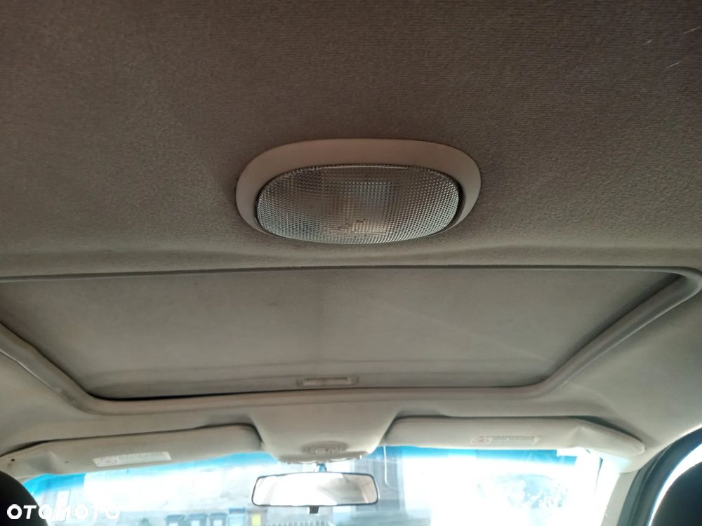 Chrysler Sebring 2.0 LE - 29