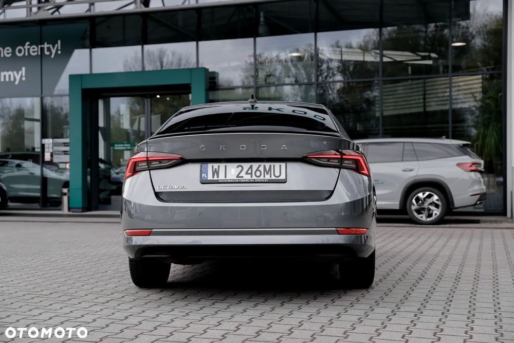 Skoda Octavia 2.0 TDI Style DSG - 7