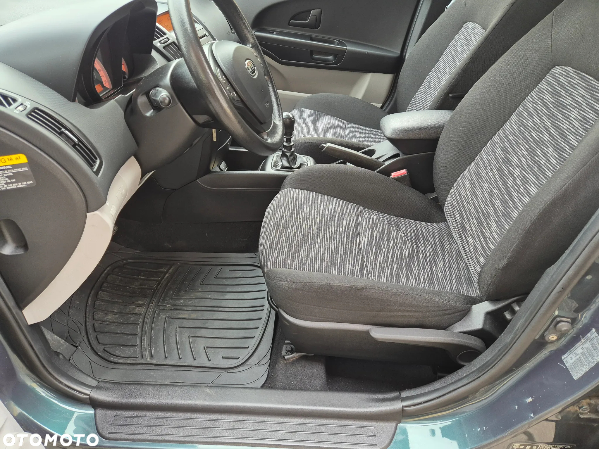 Kia Ceed Cee'd 1.4 L - 9