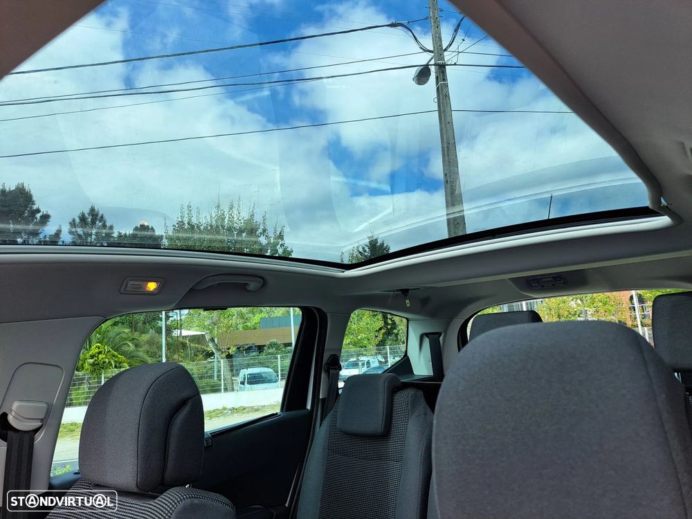 Peugeot 5008 1.6 BlueHDi Allure EAT6 - 44