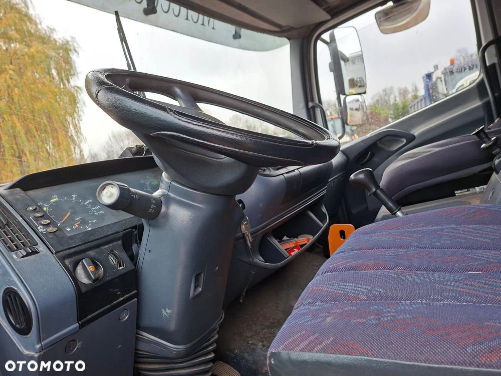 Mercedes-Benz ATEGO - 6