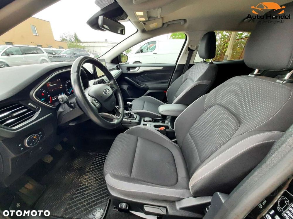 Ford Focus 1.5 EcoBlue STart-Stopp-System TITANIUM - 41