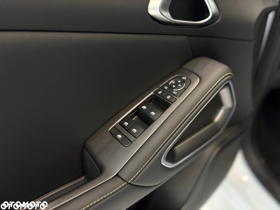 BYD Atto 2 DM-i - 13