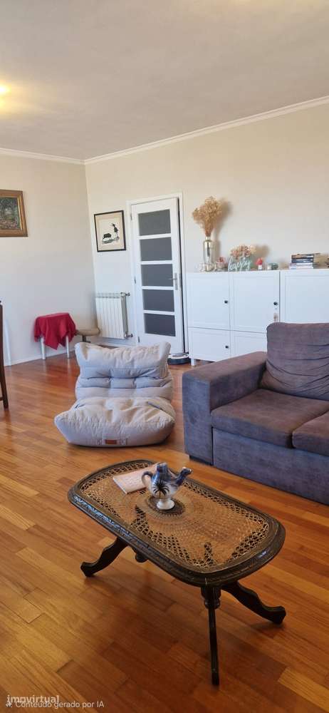 Apartamento T4 na Pedra Verde com garagem e arrumos - Grande imagem: 2/38
