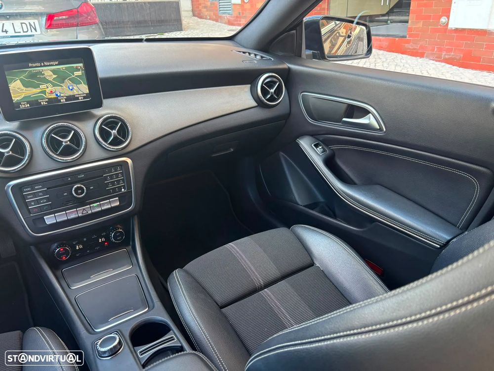 Mercedes-Benz CLA 200 d 4Matic 7G-DCT AMG Line - 27