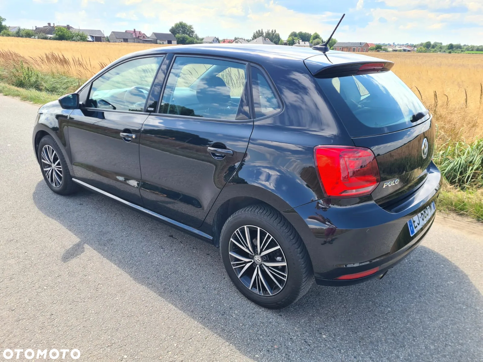 Volkswagen Polo 1.2 TSI Blue Motion Technology Allstar - 3