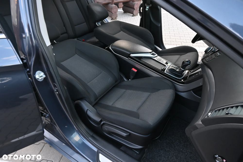 Hyundai i40 1.7 CRDi Automatik Premium - 29