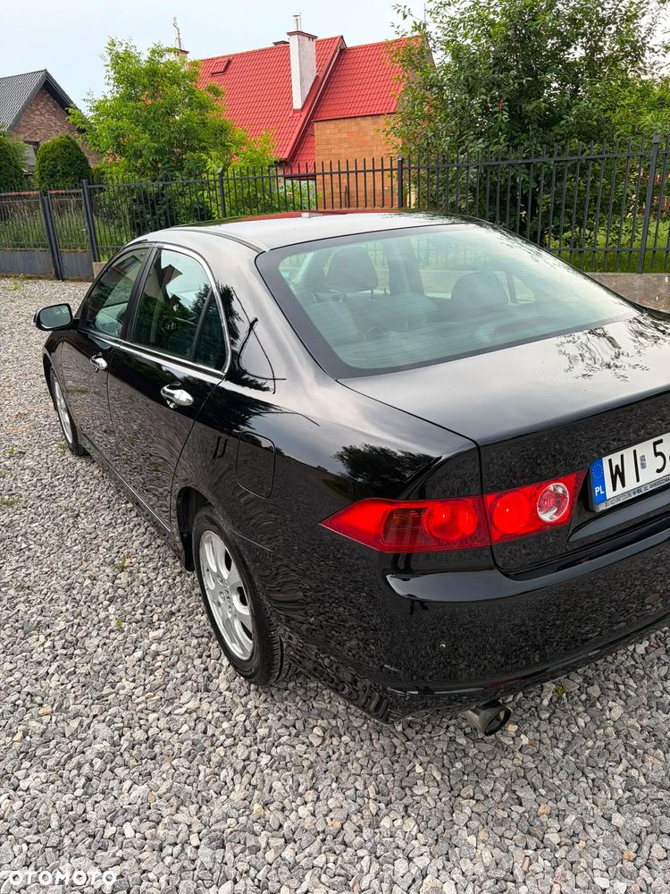 Honda Accord 2.4 Executive - 12