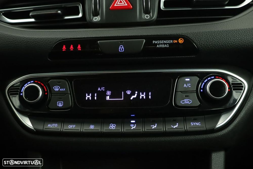 Hyundai i30 - 12