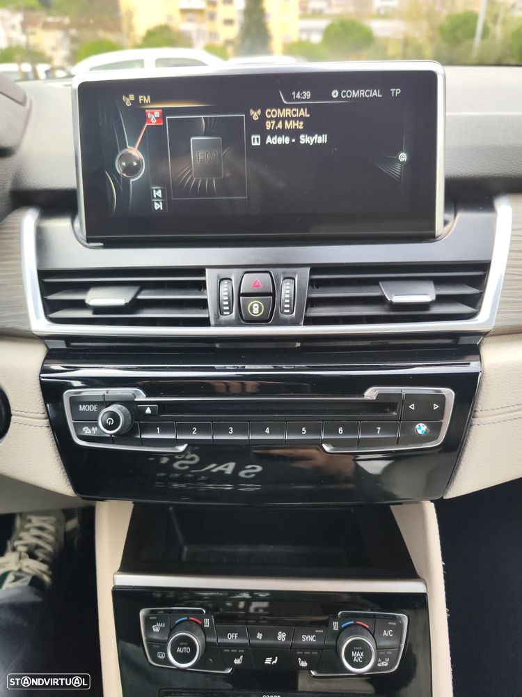 BMW 216 Active Tourer d Aut. Sport Line - 35