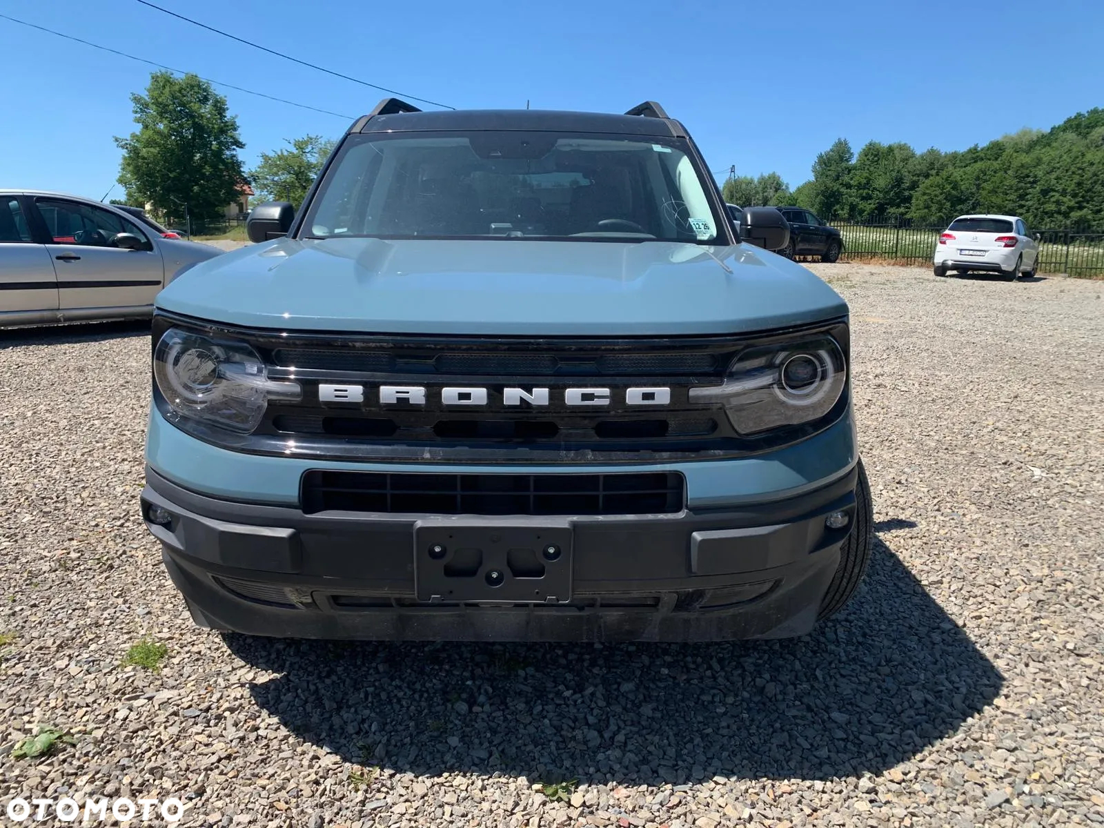 Ford Bronco - 8