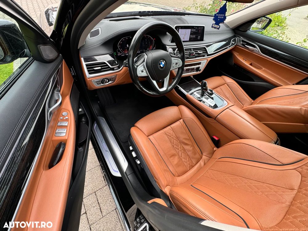 BMW Seria 7 740d xDrive - 22