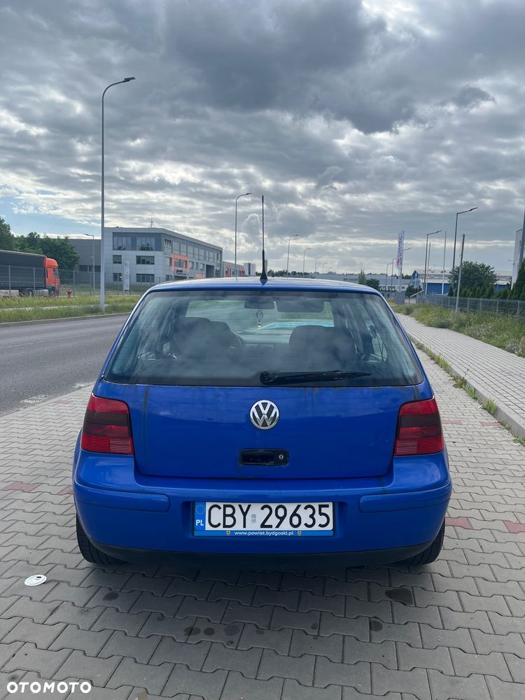 Volkswagen Golf 1.6 Highline - 5