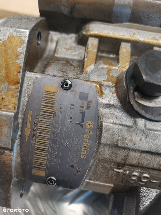 Merlo P.... 2004r.{Pompa paliwa Perkins 1408} - 6