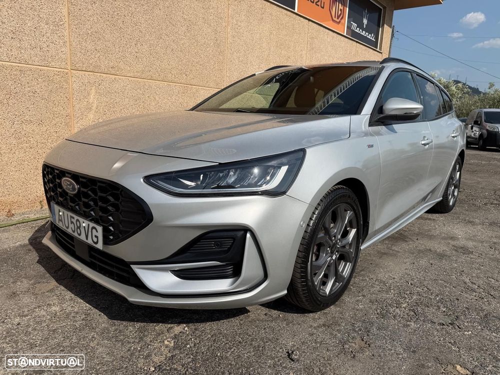 Ford Focus SW 1.0 EcoBoost MHEV ST-Line X - 2