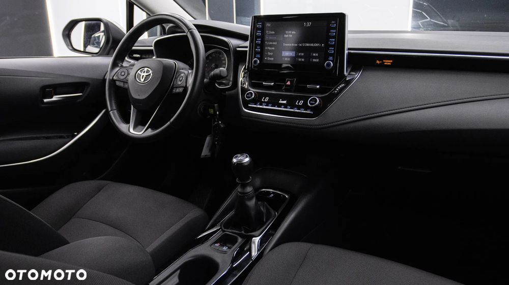 Toyota Corolla - 13
