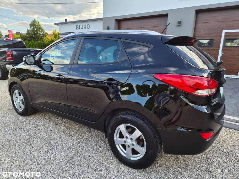 Hyundai ix35 1.7 CRDi 2WD Fifa World Cup Edition - 5