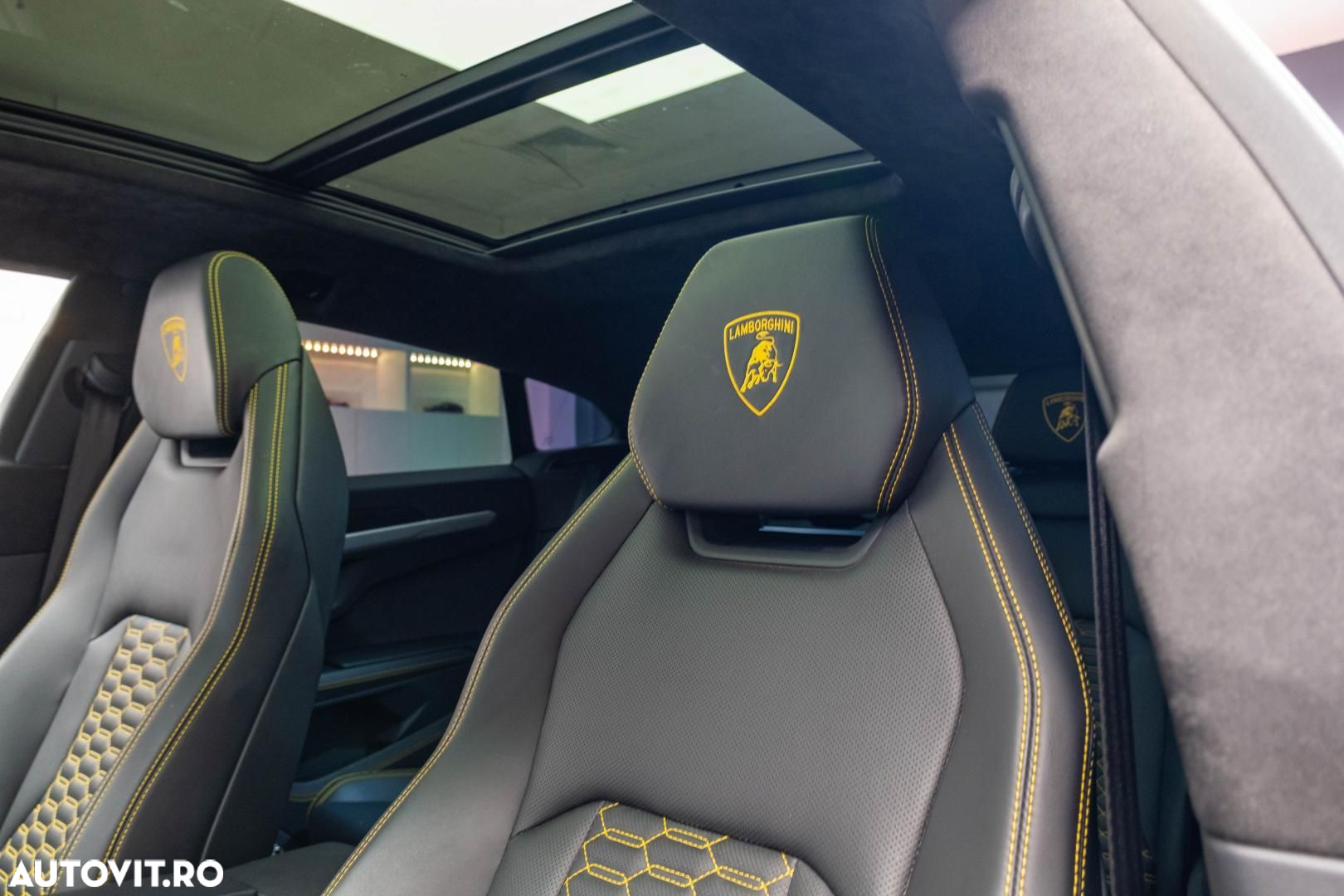 Lamborghini URUS - 9