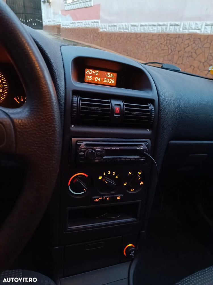 Opel Astra Classic 1.4i - 10