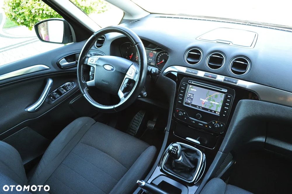 Ford S-Max 2.0 TDCi DPF Titanium - 9