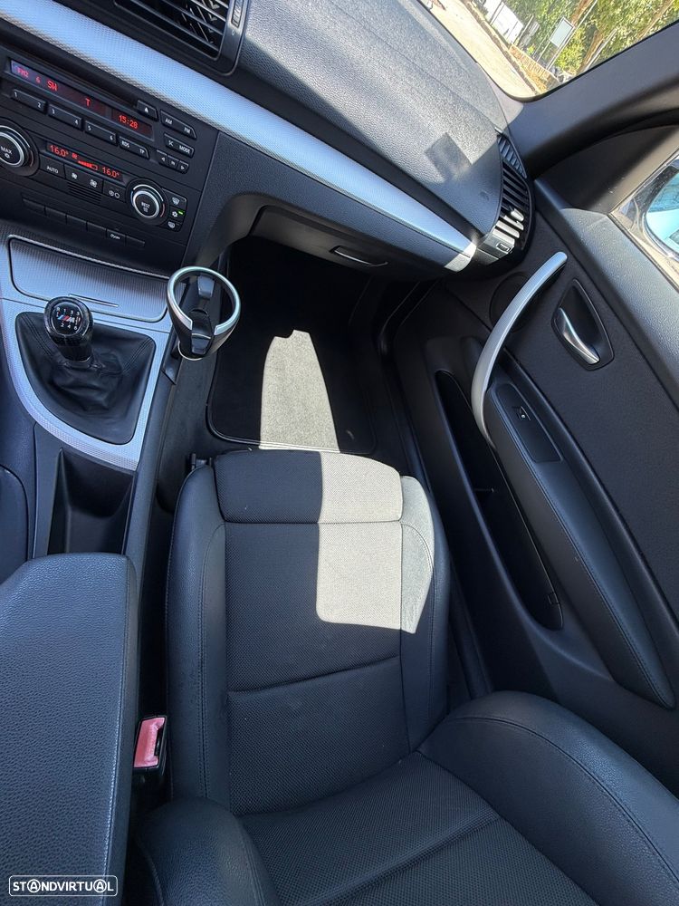 BMW 123 d Coupe - 22