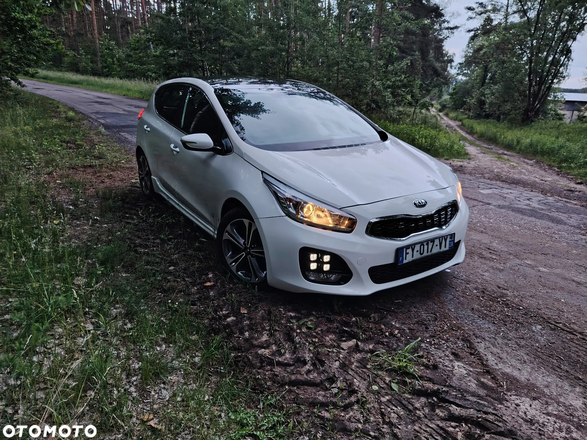 Kia Ceed Cee'd 1.6 CRDi GT Line - 3