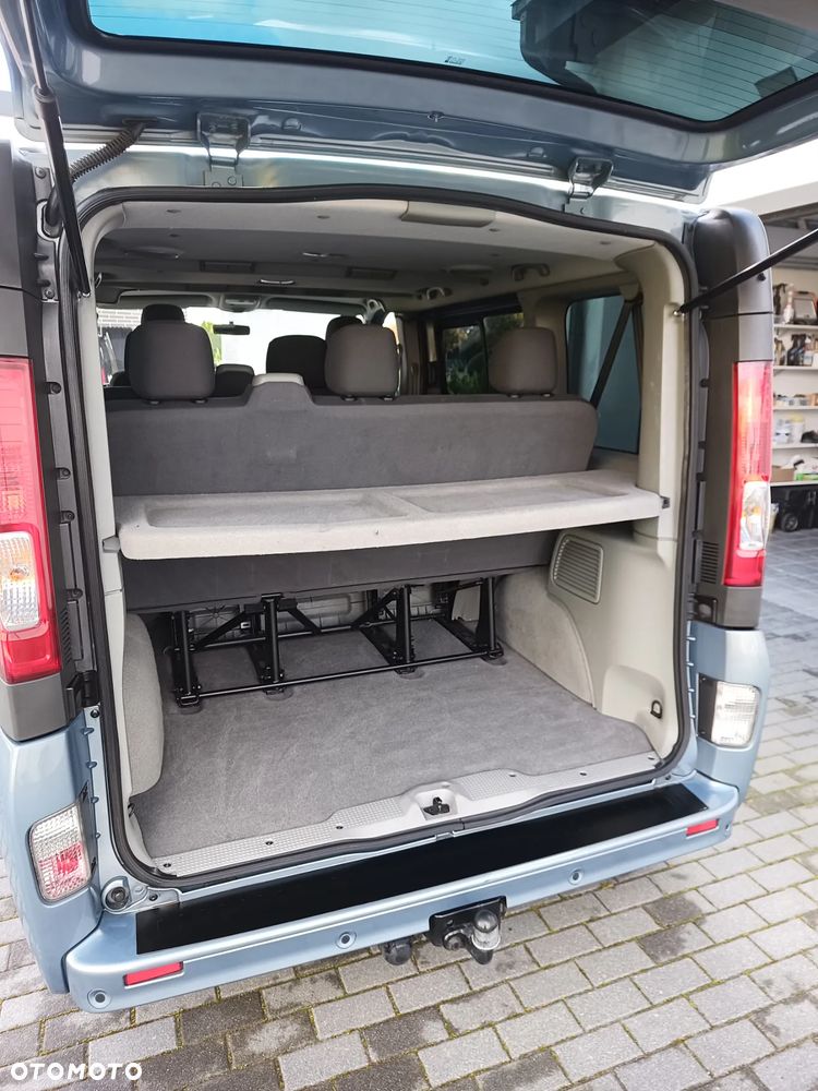 Opel Vivaro - 14