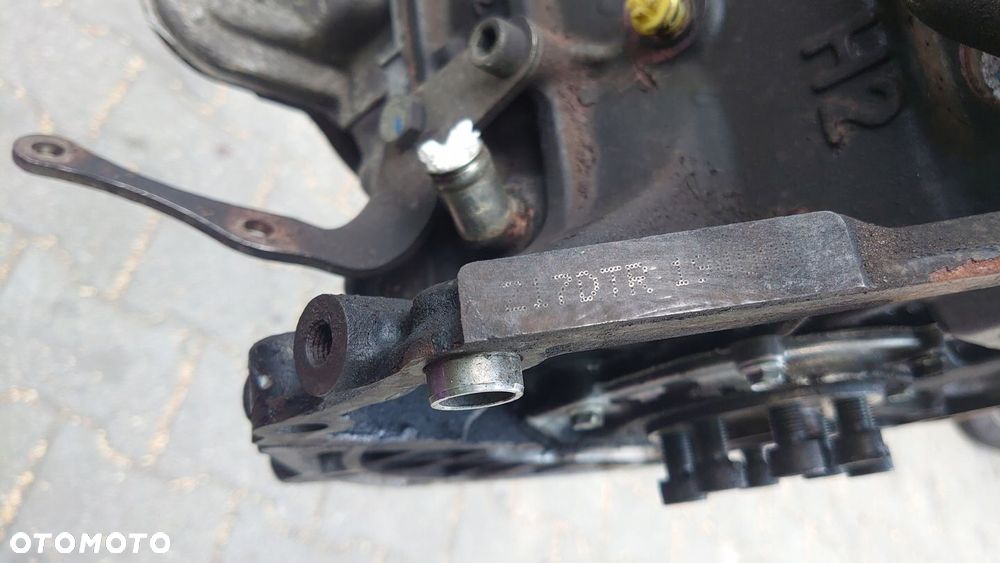 SILNIK SŁUPEK OPEL 1.7 DTR ZAFIRA, ASTRA J, Z17DTR, A17DTI, A17DTR, A17DTJ - 3