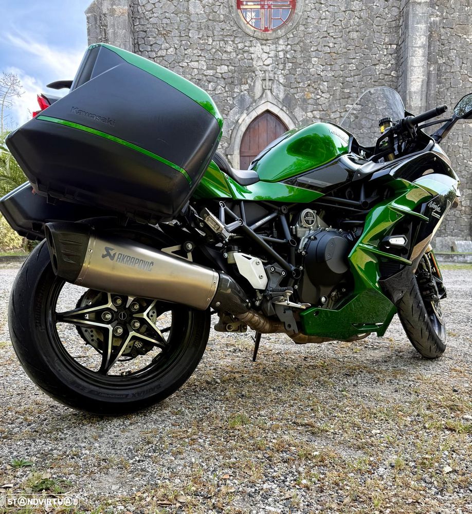 Kawasaki Ninja H2 SX Performance - 4
