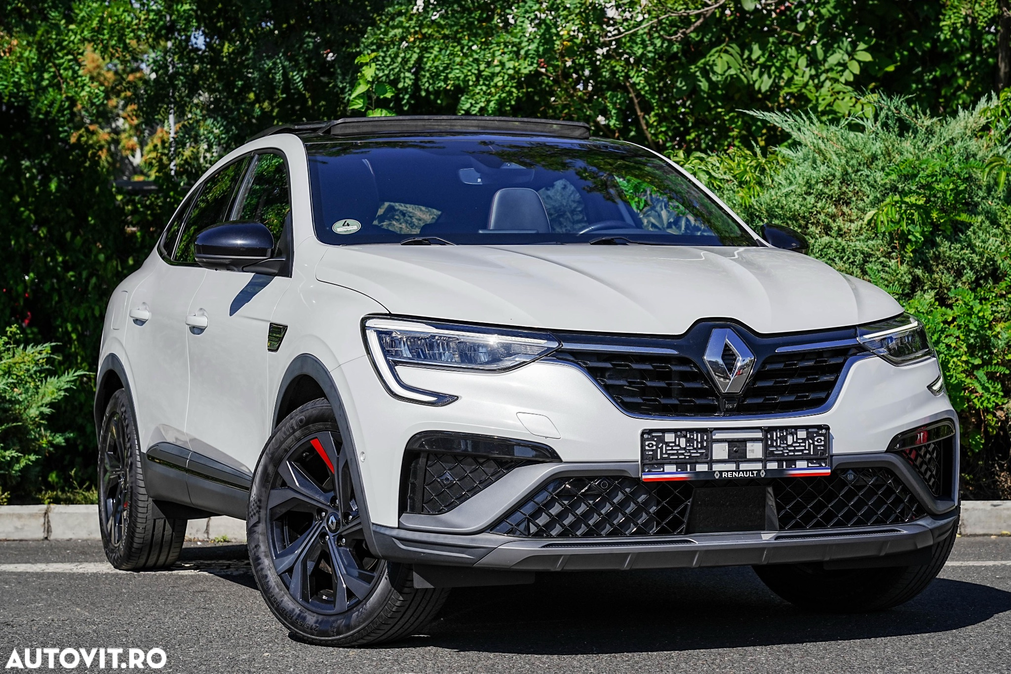 Renault Arkana E-TECH 145 R.S.LINE - 3