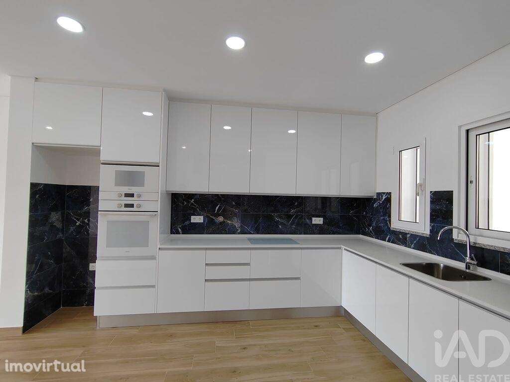 Casa / Villa T3 em Altura de 140,00 m2 - Grande imagem: 3/30