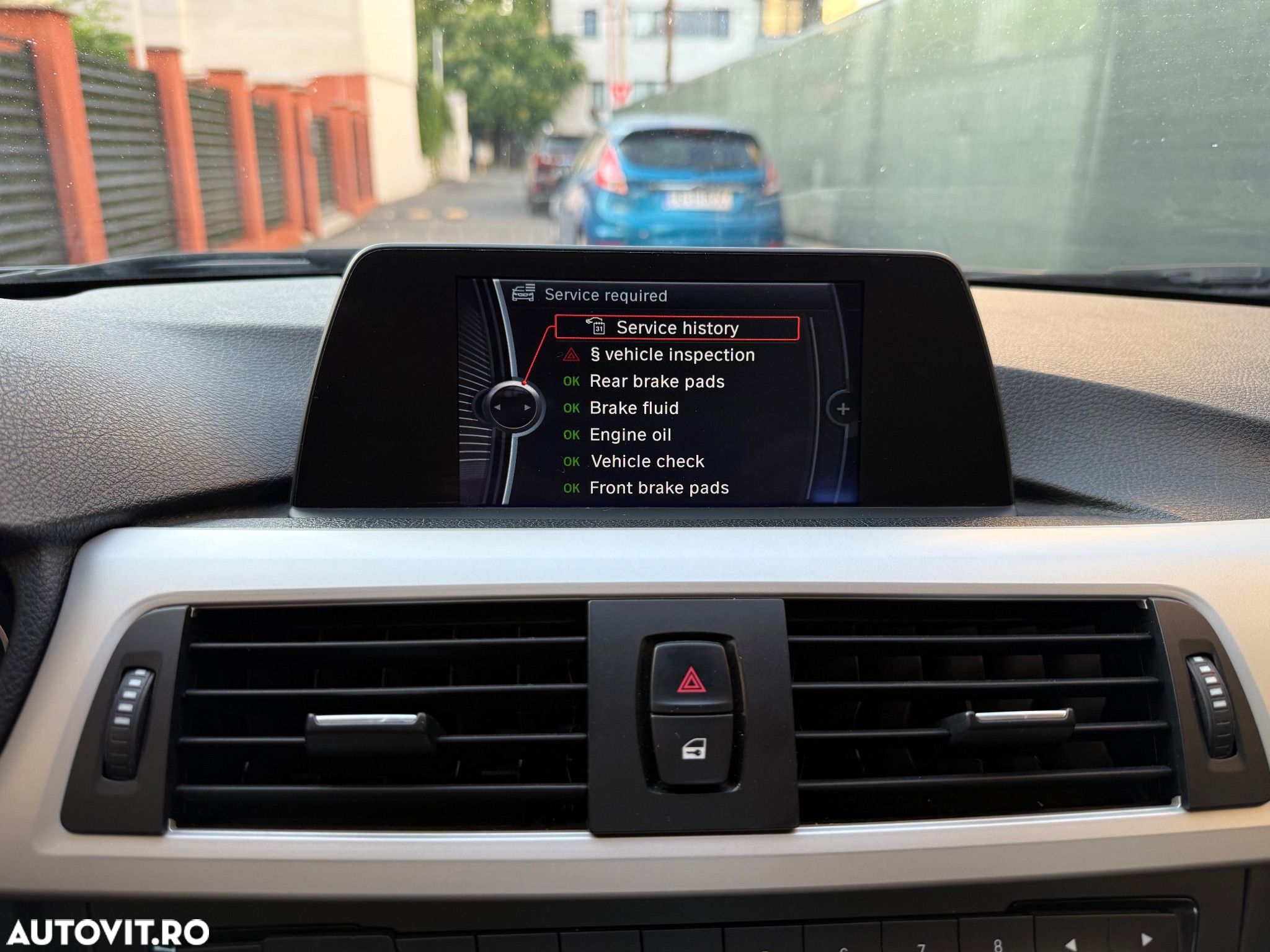 BMW Seria 3 320d - 19