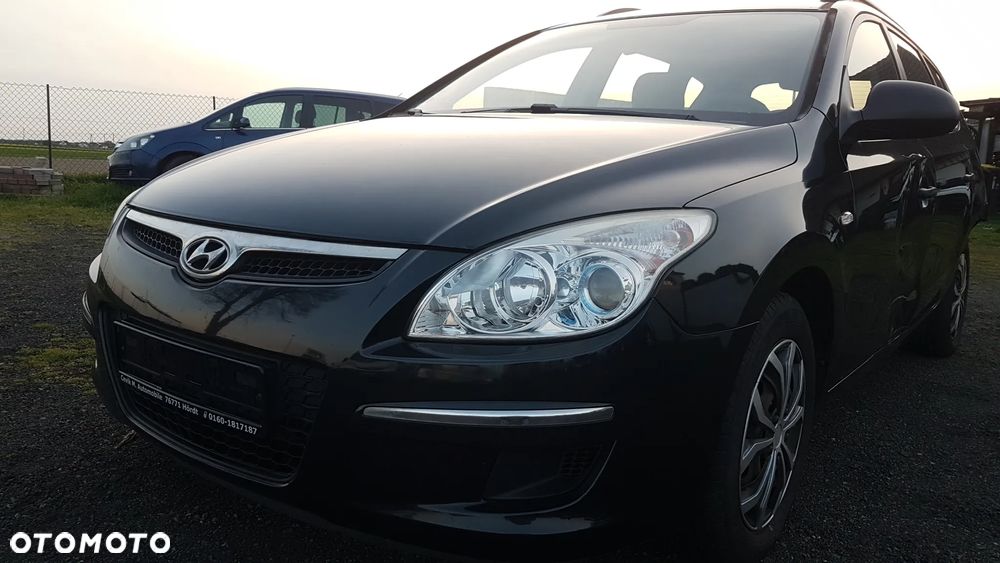 Hyundai i30 1.6 blue Style - 21