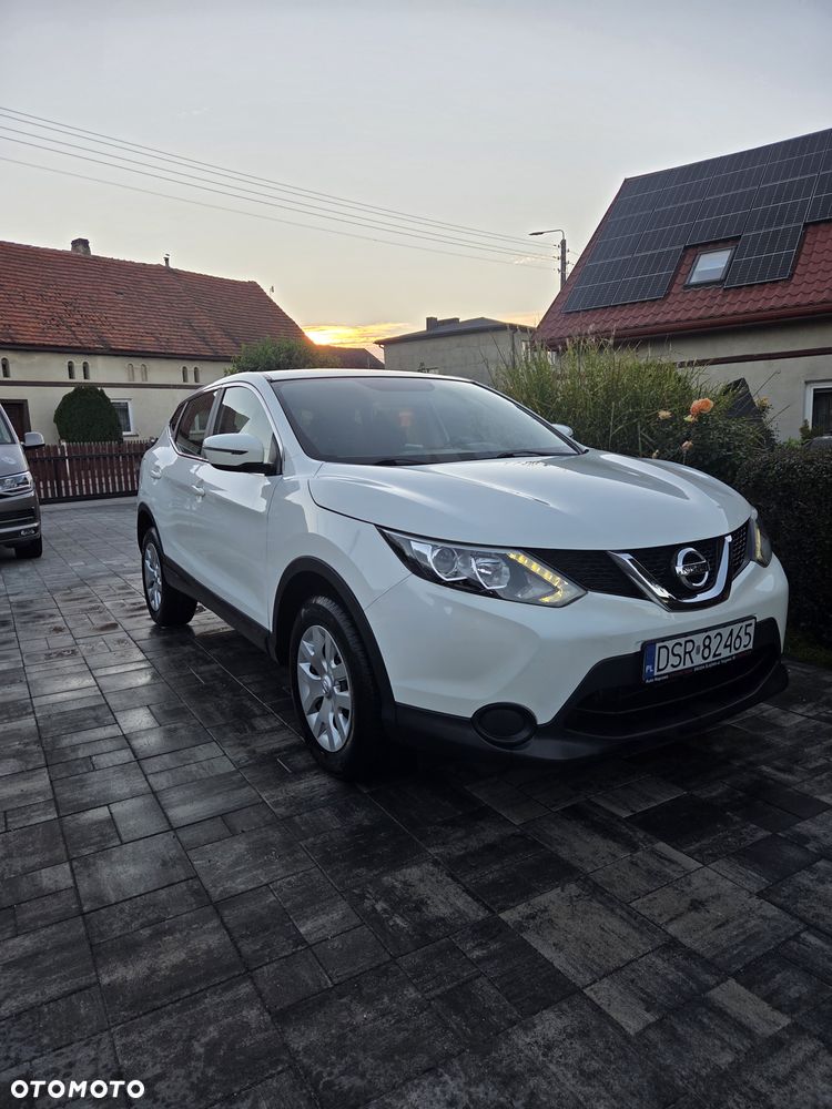 Nissan Qashqai 1.2 DIG-T Visia - 1