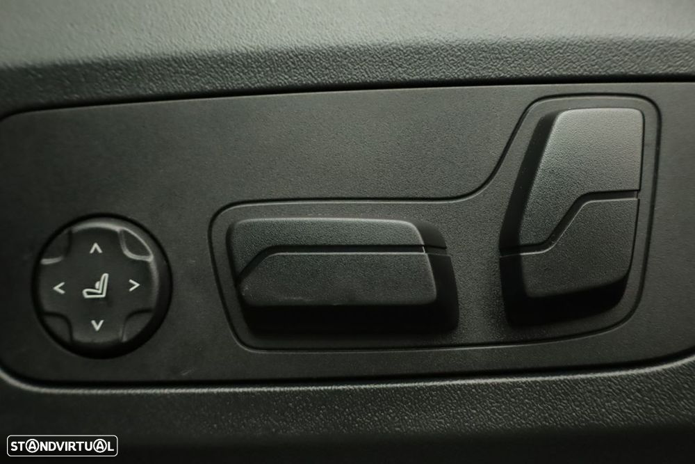 BMW X1 xDrive25e Pack Desportivo M - 21