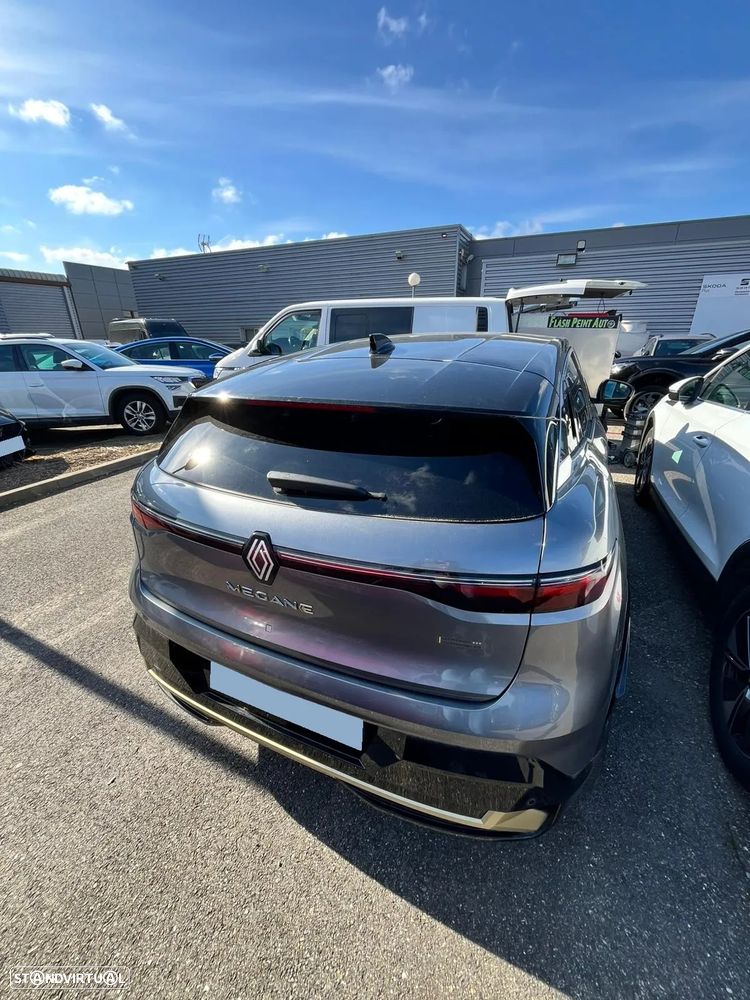 Renault Mégane E-Tech 220 Comfort Range Iconic - 6
