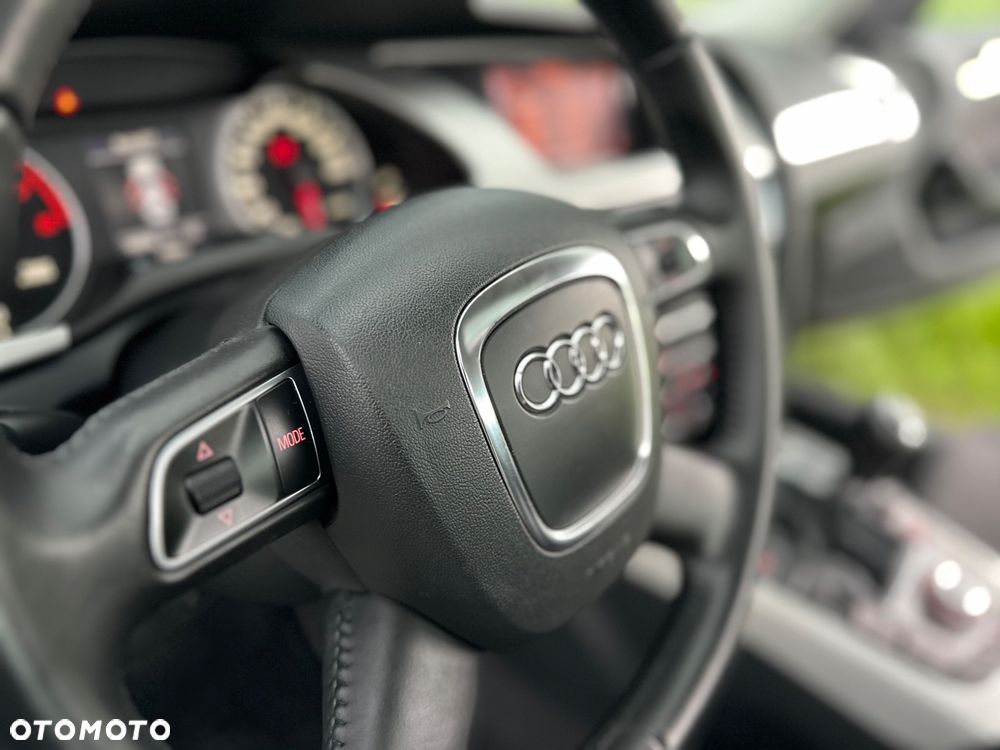 Audi A4 Limousine - 39