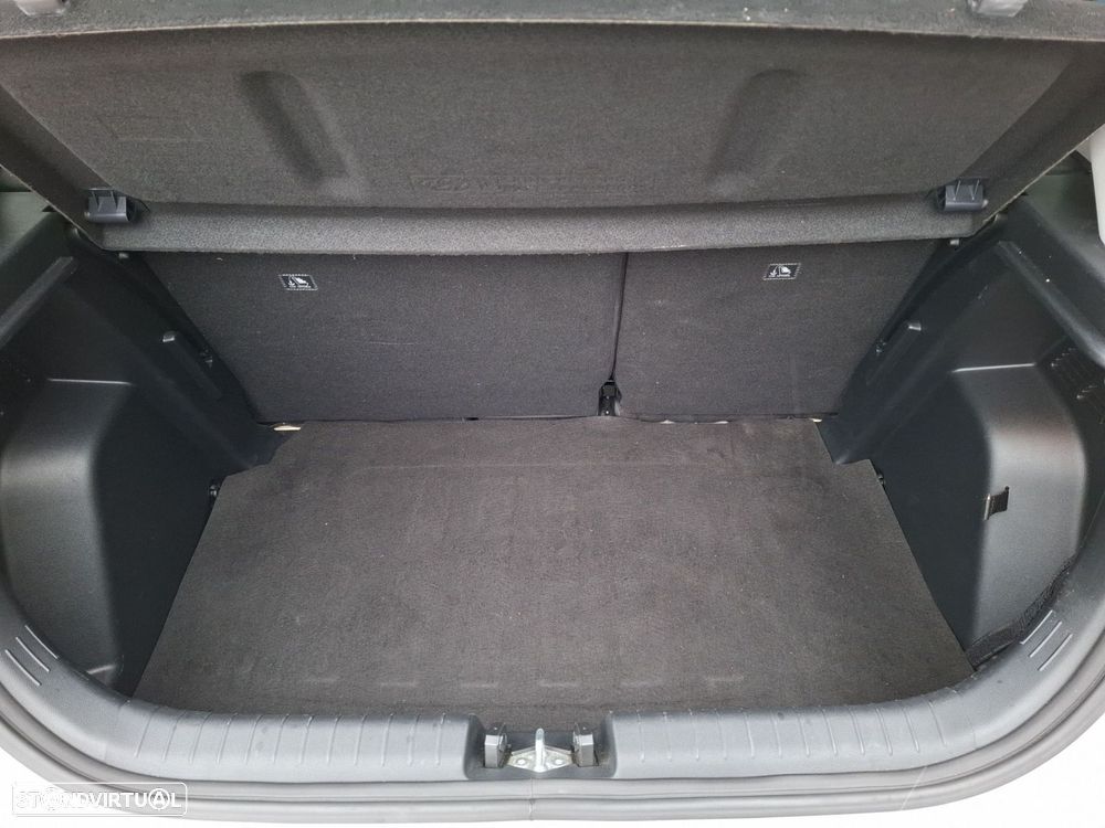 Hyundai i20 1.2 Comfort - 22