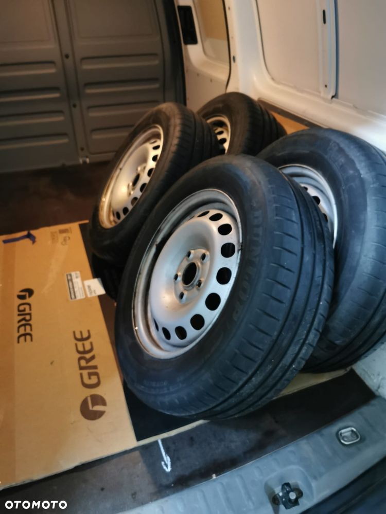 Volkswagen CADDY - 4