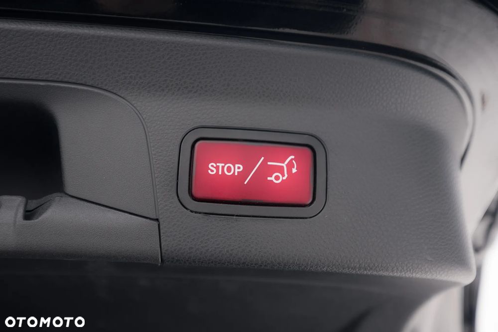 Mercedes-Benz GLC AMG 43 4Matic 9G-TRONIC - 36