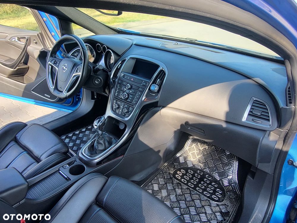 Opel Astra OPC - 17