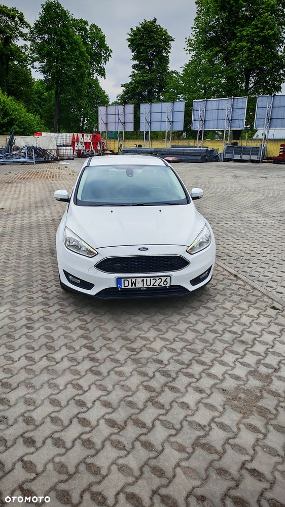 Ford Focus 1.5 TDCi SYNC Edition - 1