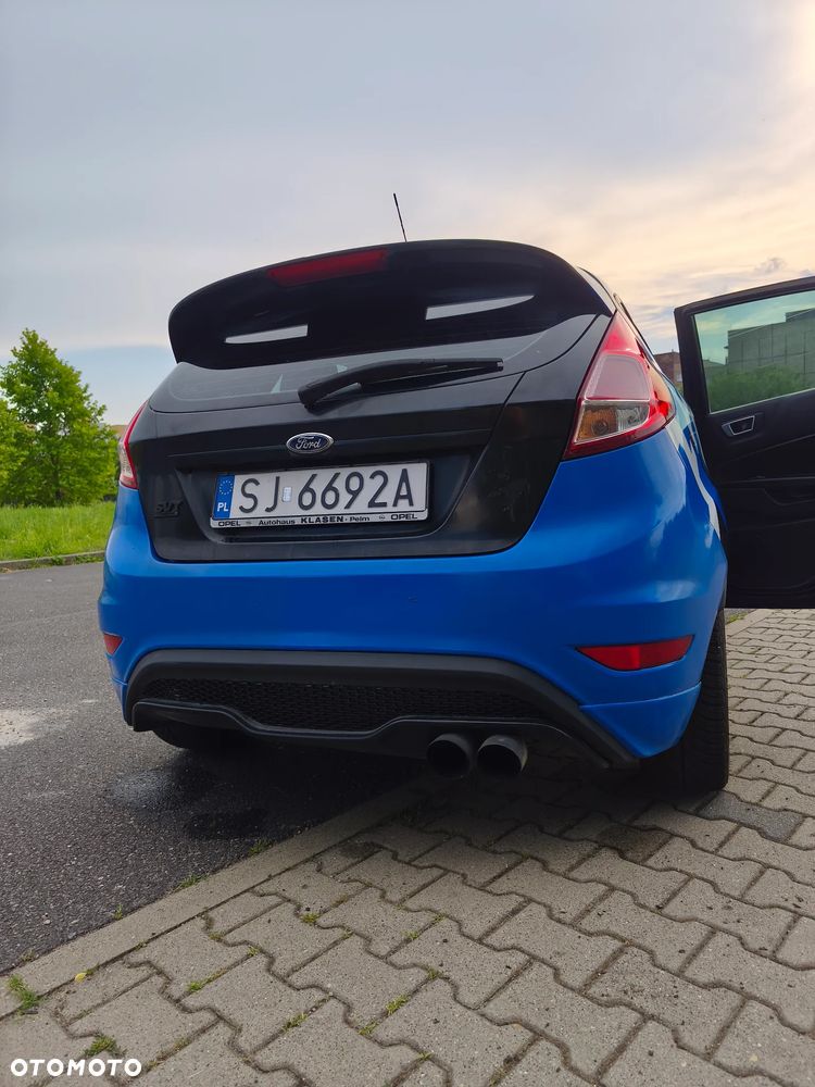 Ford Fiesta ST - 2