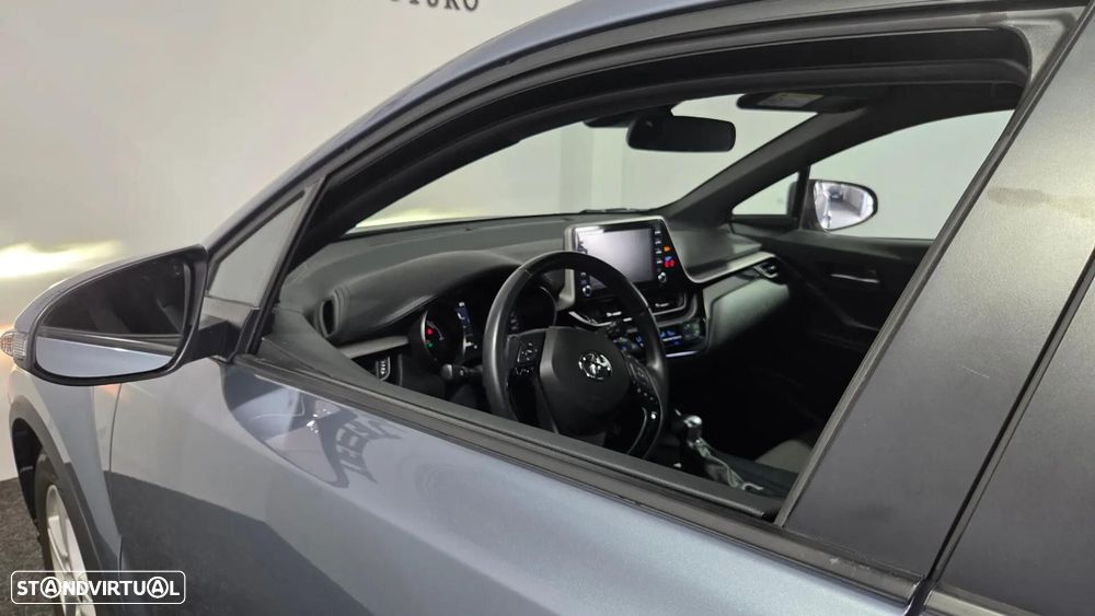 Toyota C-HR 1.8 Hybrid Exclusive - 12