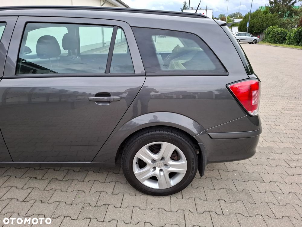 Opel Astra 1.6 Enjoy - 14